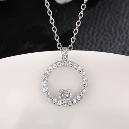 Necklace Simple Openwork Circle Set Light Luxury High-grade Socialite Cold Style Earrings Necklace